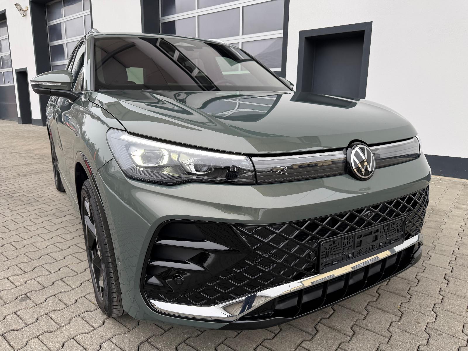 Volkswagen Tiguan1.5 TSI eHybrid R-LINE/360°/HK/MASSAGE/ACC