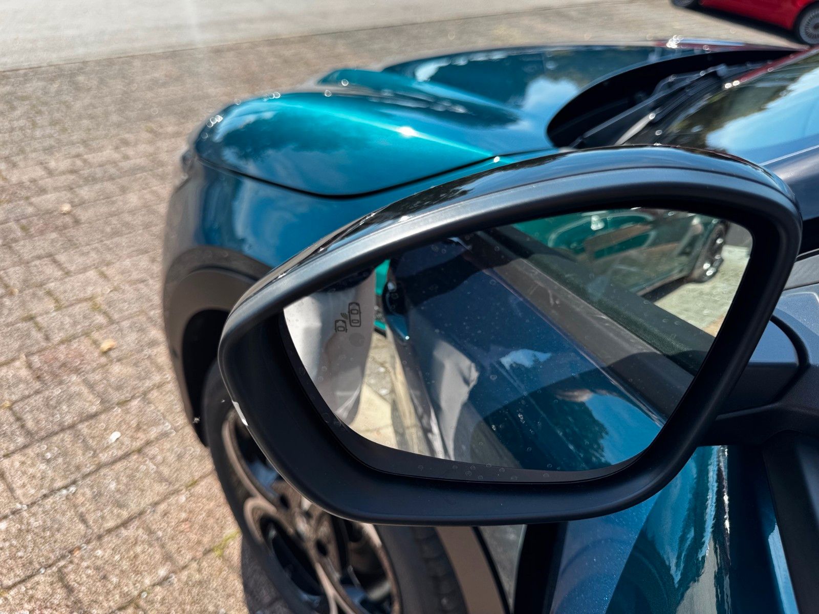 Fahrzeugabbildung Alfa Romeo Junior 1.2 Speciale Automatik Navi LED Sitzhzg.