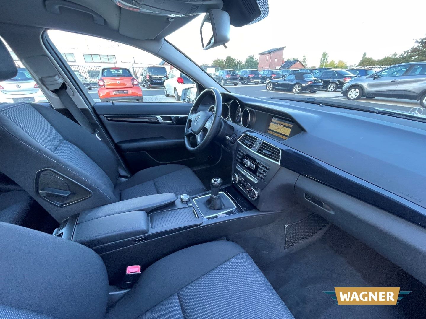 Fahrzeugabbildung Mercedes-Benz C 180 T CDI BlueEfficiency DPF Sitzheizung