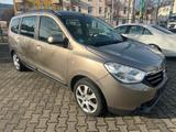 Dacia Lodgy Laureate 7-SITZER/ NAVI/KLIMA/ AHK/ 1.HAND - Dacia Lodgy Laureate mit Diesel-Antrieb