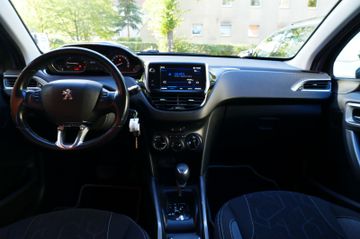 Fahrzeugabbildung Peugeot 2008 Active #Zahnriemen bei 78Tkm erneuert.