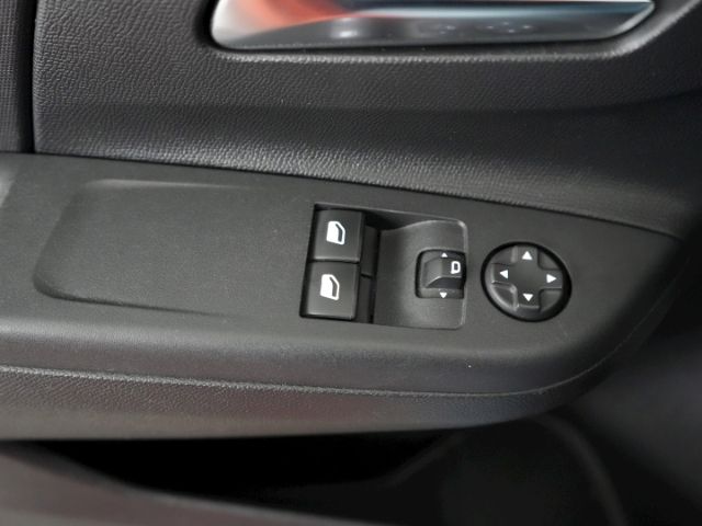 Corsa-e F EDITION 50kWh AT+SITZHEIZUNG+KLIMAAUTO