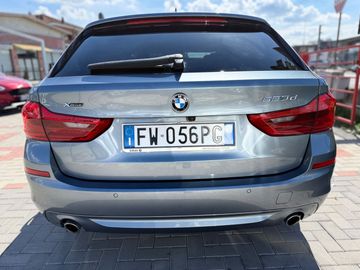 BMW 520 - 5