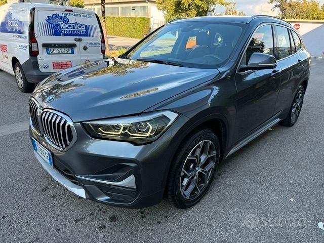 BMW X1 18d xDrive 150cv -2021 197.000 km -Aut