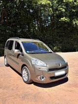 Peugeot Partner Tepee **Scheckheft+Klimaau... - Peugeot Partner Tepee aus 2012