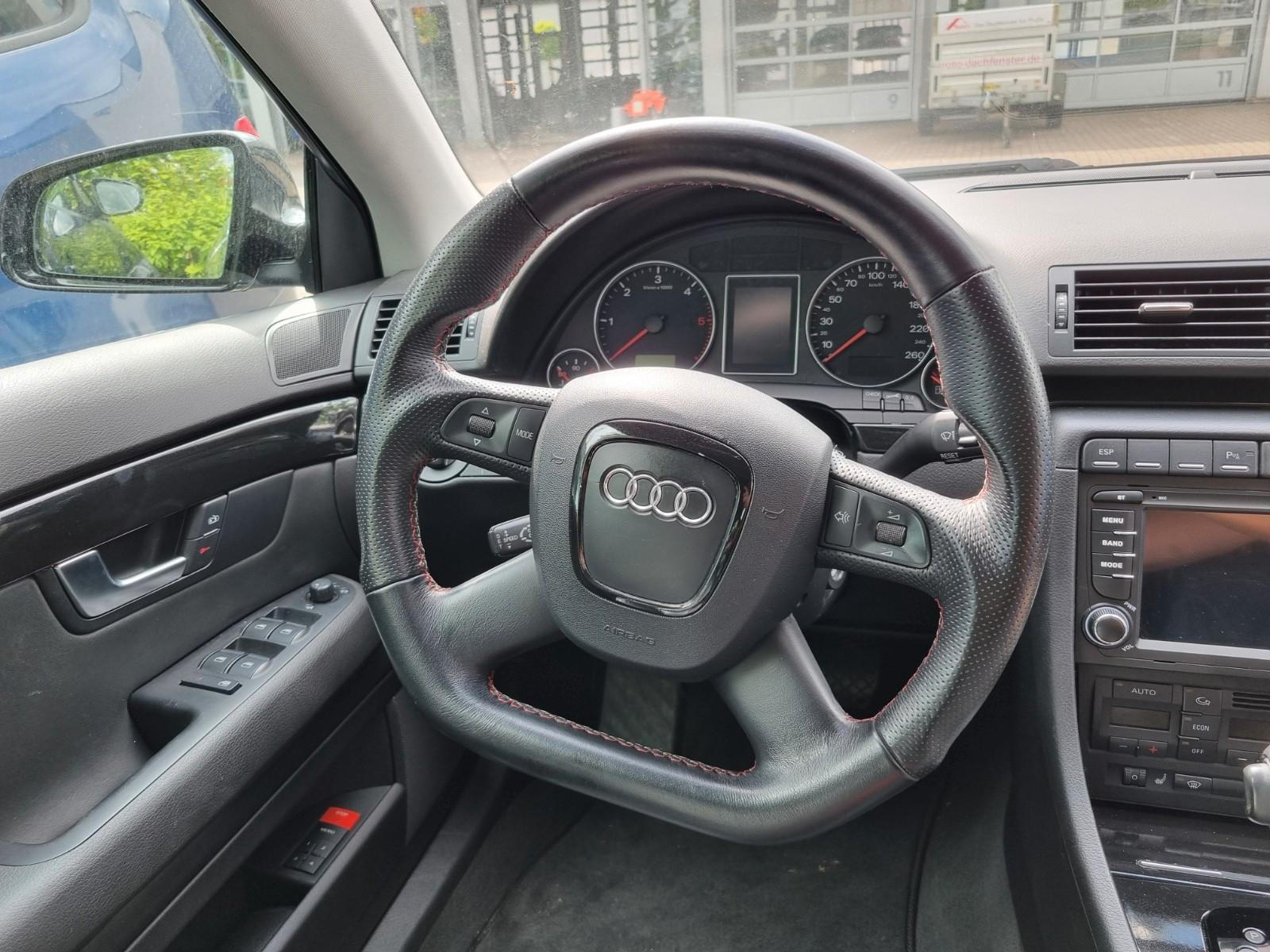 Audi Quattro 2006 — rear view