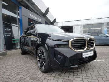 BMW XM - 4