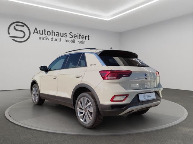 Volkswagen T-Roc - Bild 2