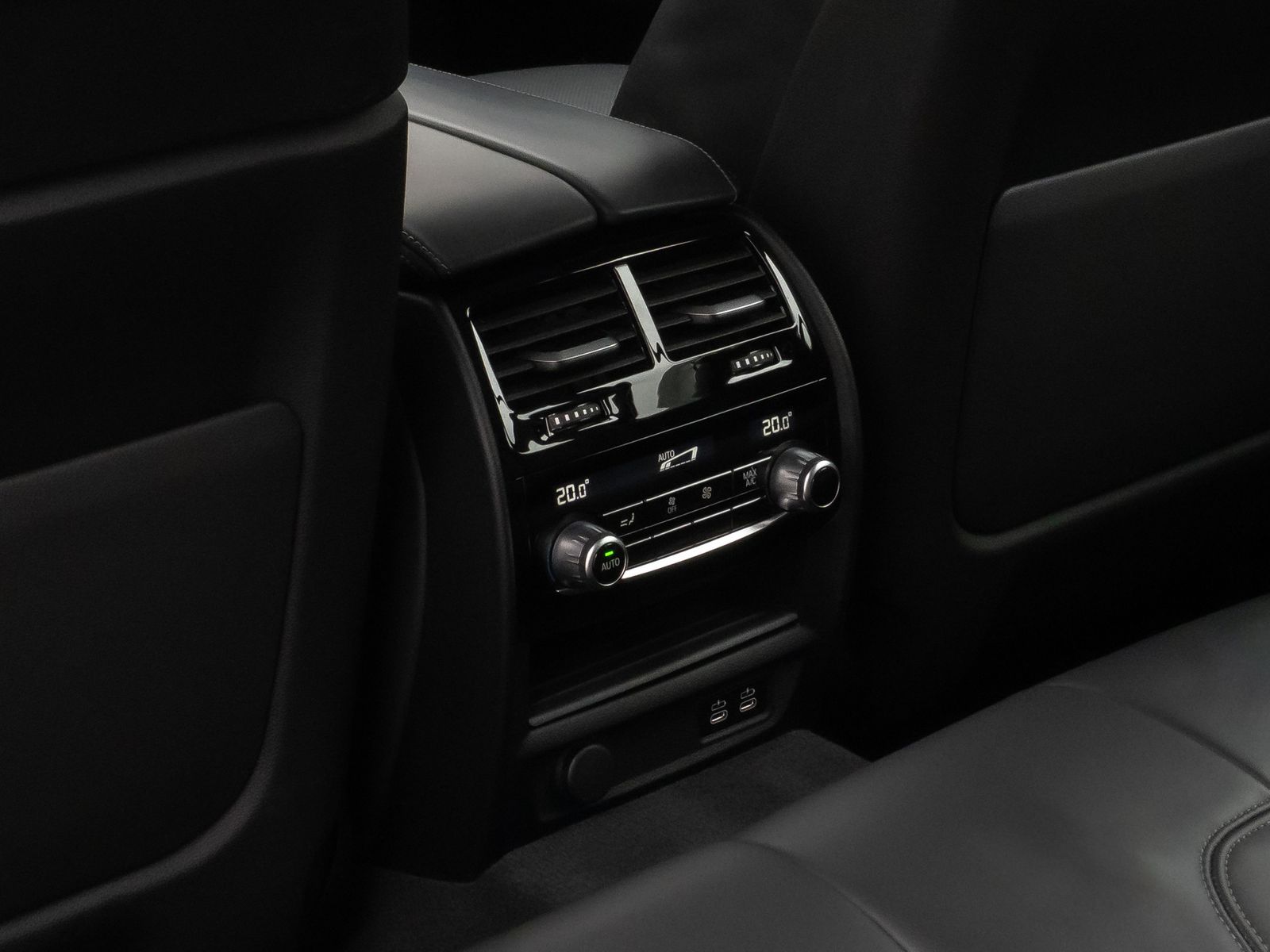 Fahrzeugabbildung BMW 540d xD Luxury Line Laser 360°HUD DAB HiFi AHK