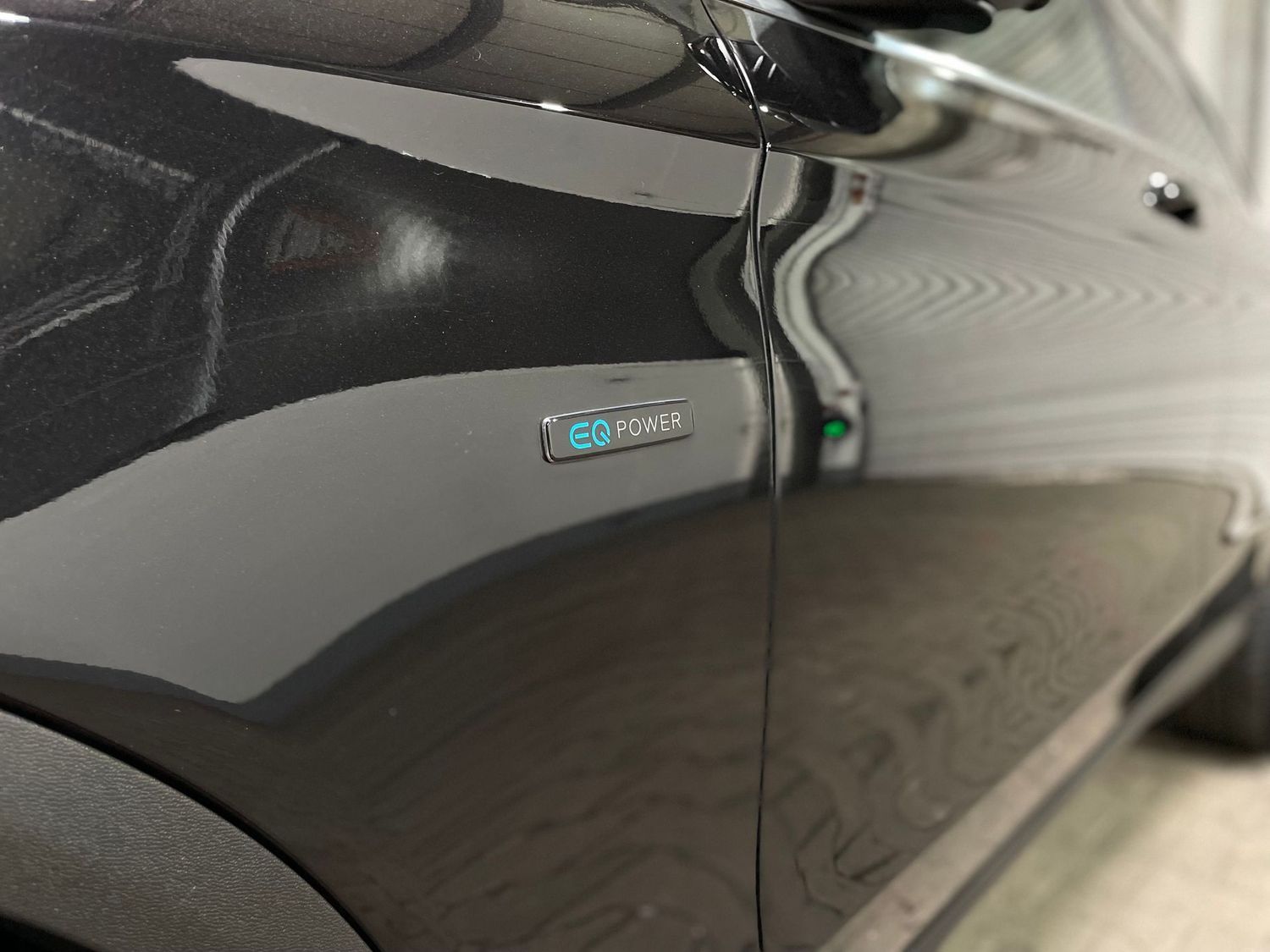 Fahrzeugabbildung Mercedes-Benz GLC 300 de 4M AMG#Pano#Wide#HeadUp#360#Memory