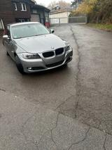 BMW Bmw e90 318d - BMW 318 aus 2009: 318d