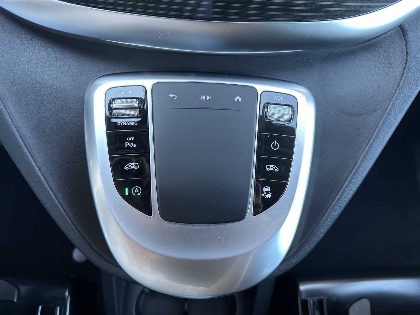 Fahrzeugabbildung Mercedes-Benz V 300 d AVA ED 4MATIC AHK2,5to Standheiz 360Kam