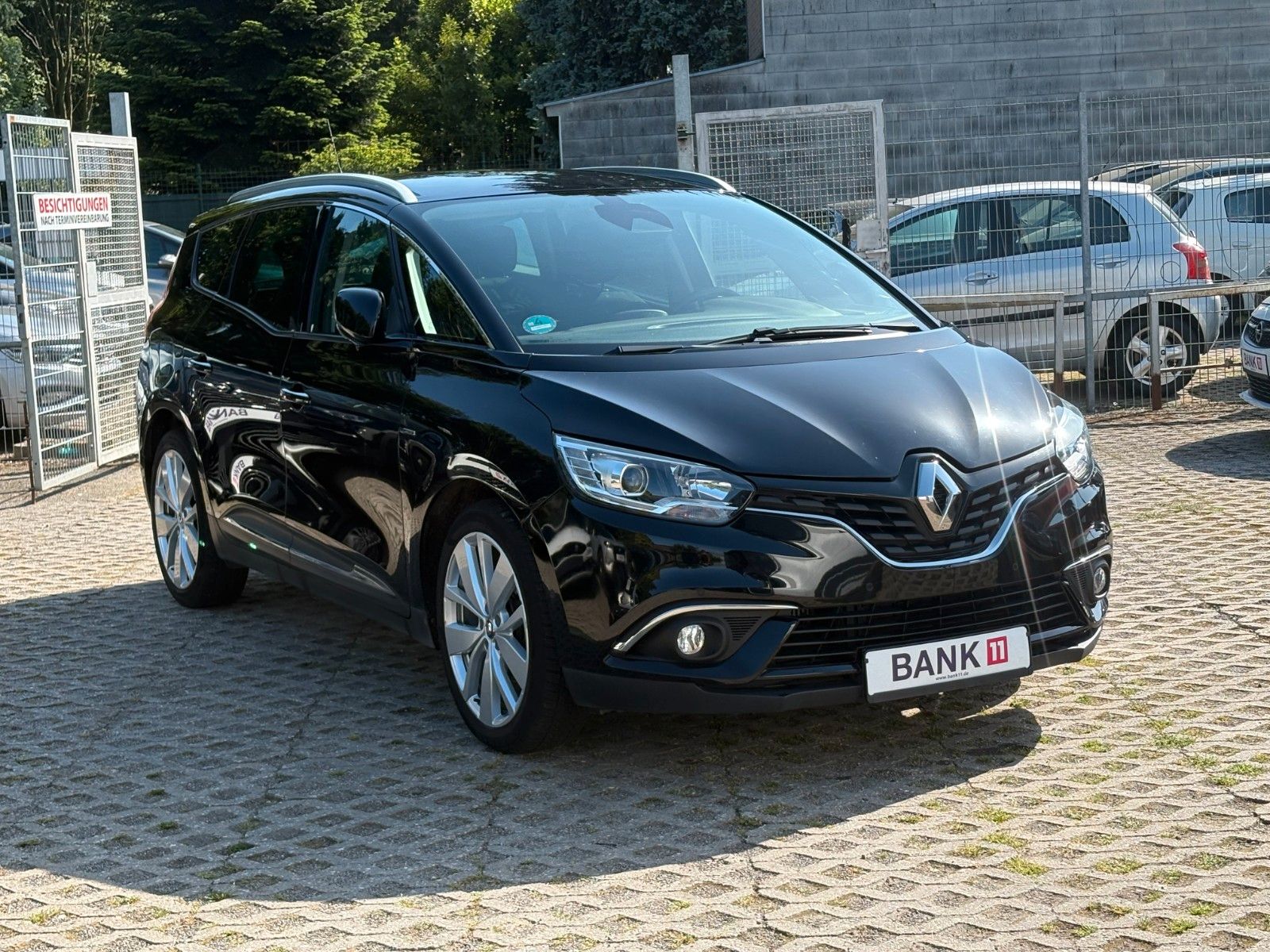 RENAULT Grand Scenic