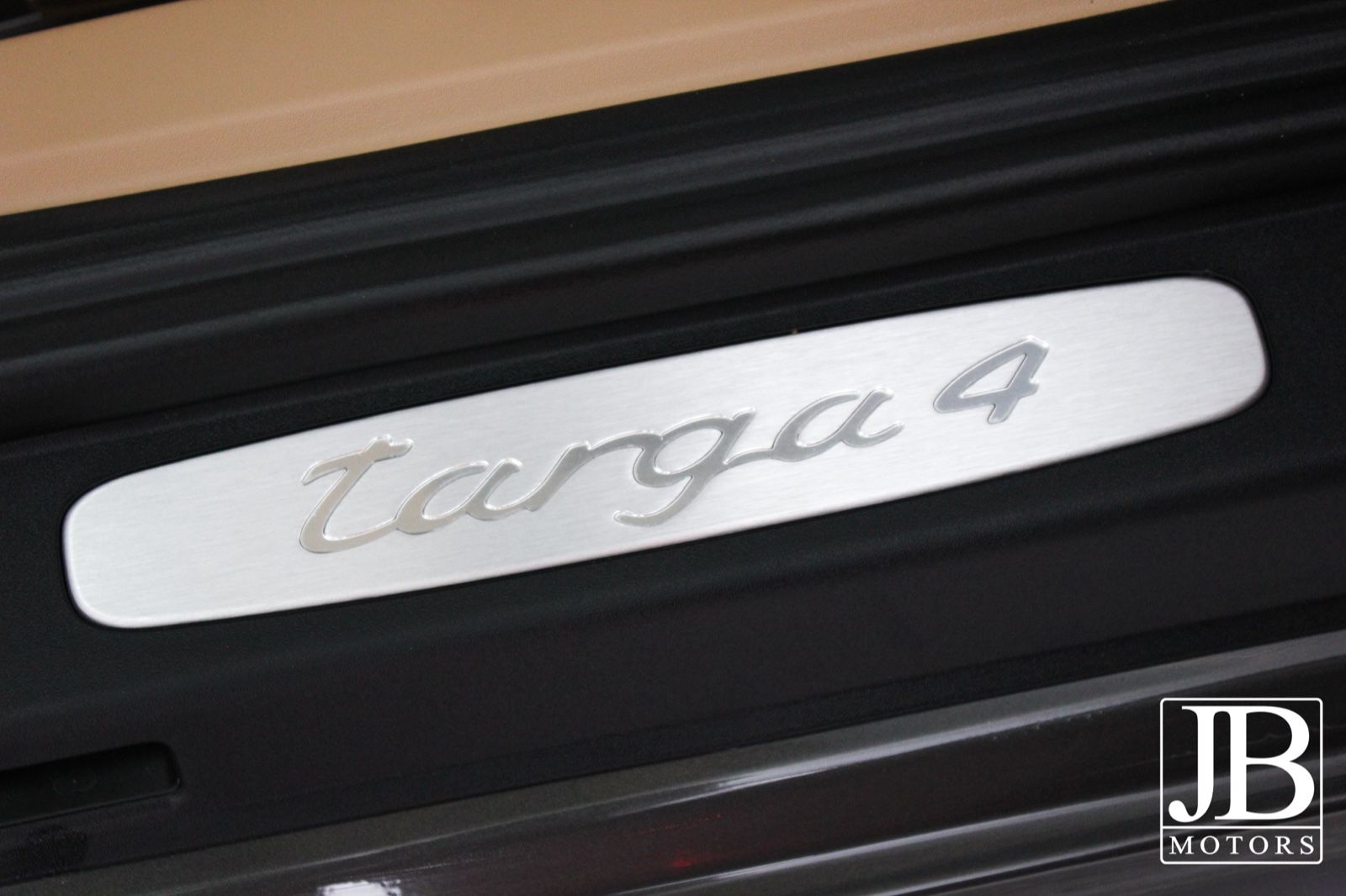 Fahrzeugabbildung Porsche 991 Targa 4 Approved BOSE Schalter