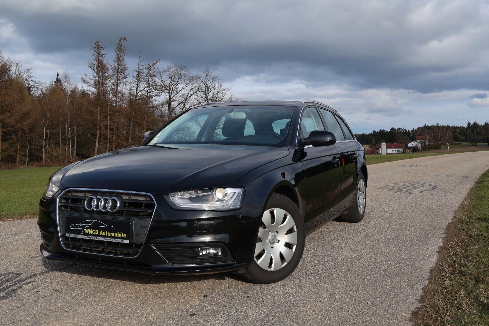 Audi A4 2.0 TDI AMBIENTE XENON NAVI AHK SHZ VOLL