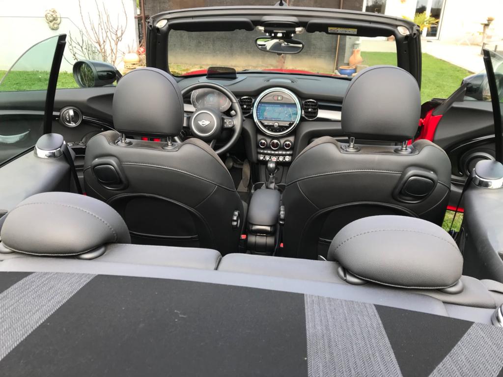 MINI Cooper Cabrio