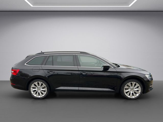 Superb Combi 2.0TDI DSG Ambition AHK