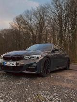 BMW 330i M Paket  - BMW 330 von privat