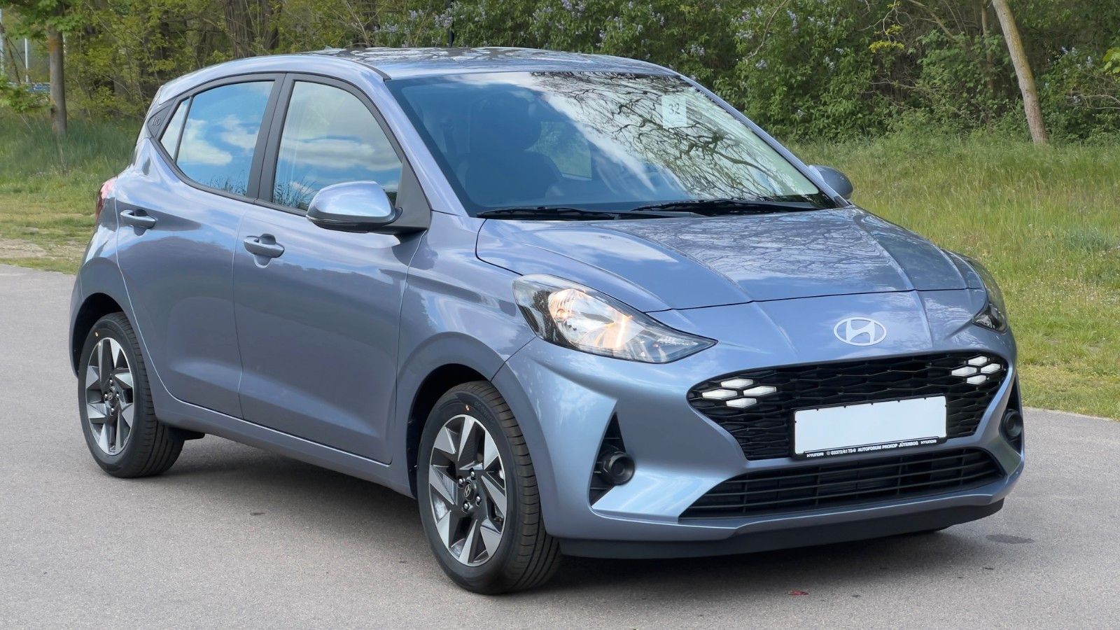 Fahrzeugabbildung Hyundai i10 1.0 Trend AMT *Nav*Klima*CarPlay*Kamera*PDC*