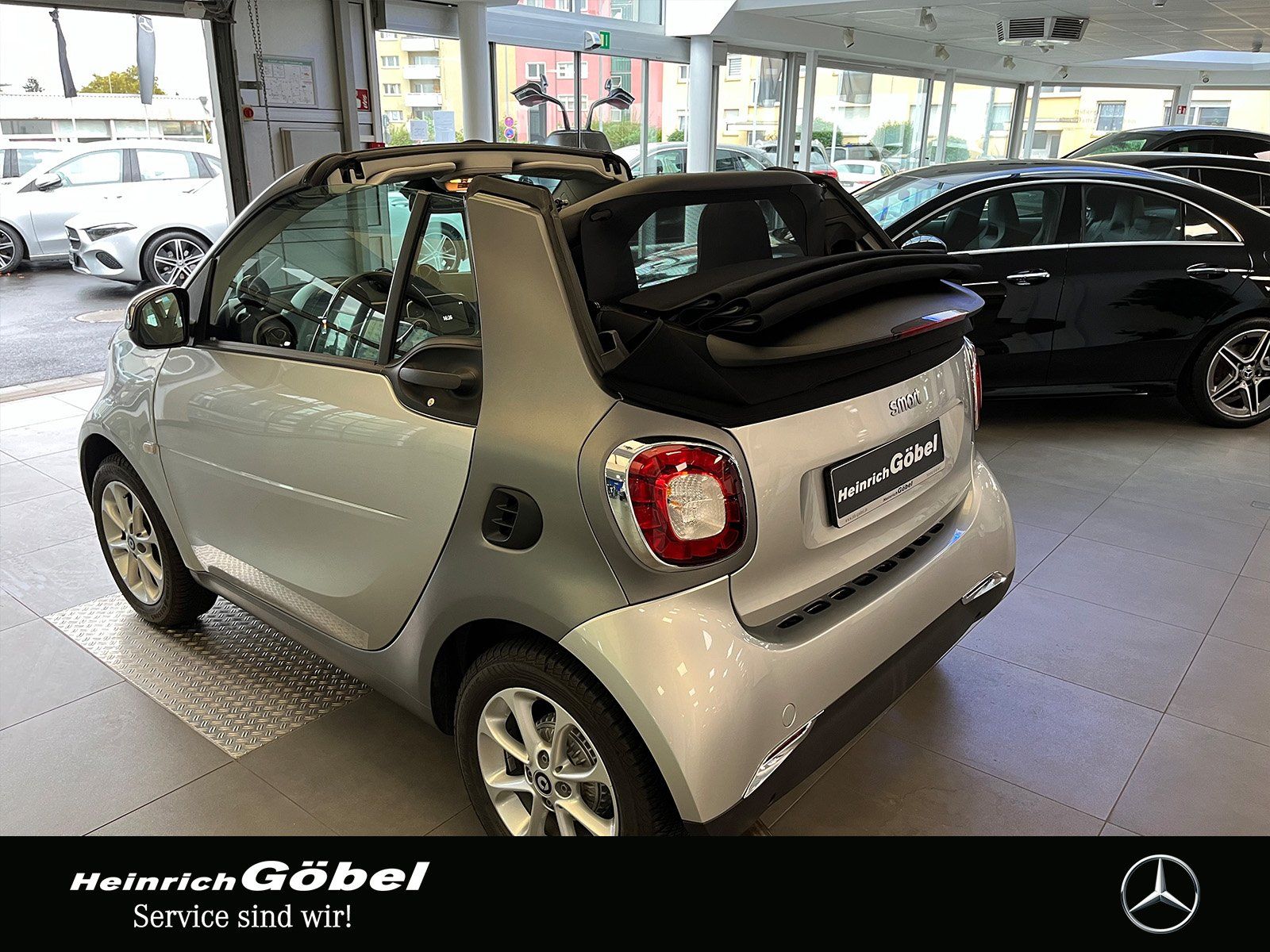 Fahrzeugabbildung Smart Fortwo Cabrio Prime TWINAMIC+NAVI+ALLWETTER