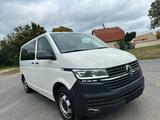 Volkswagen Transporter 2.0 TDI-Diesel-Automatik - 204hp - Volkswagen T7 Transporter mit Diesel-Antrieb: Automatik