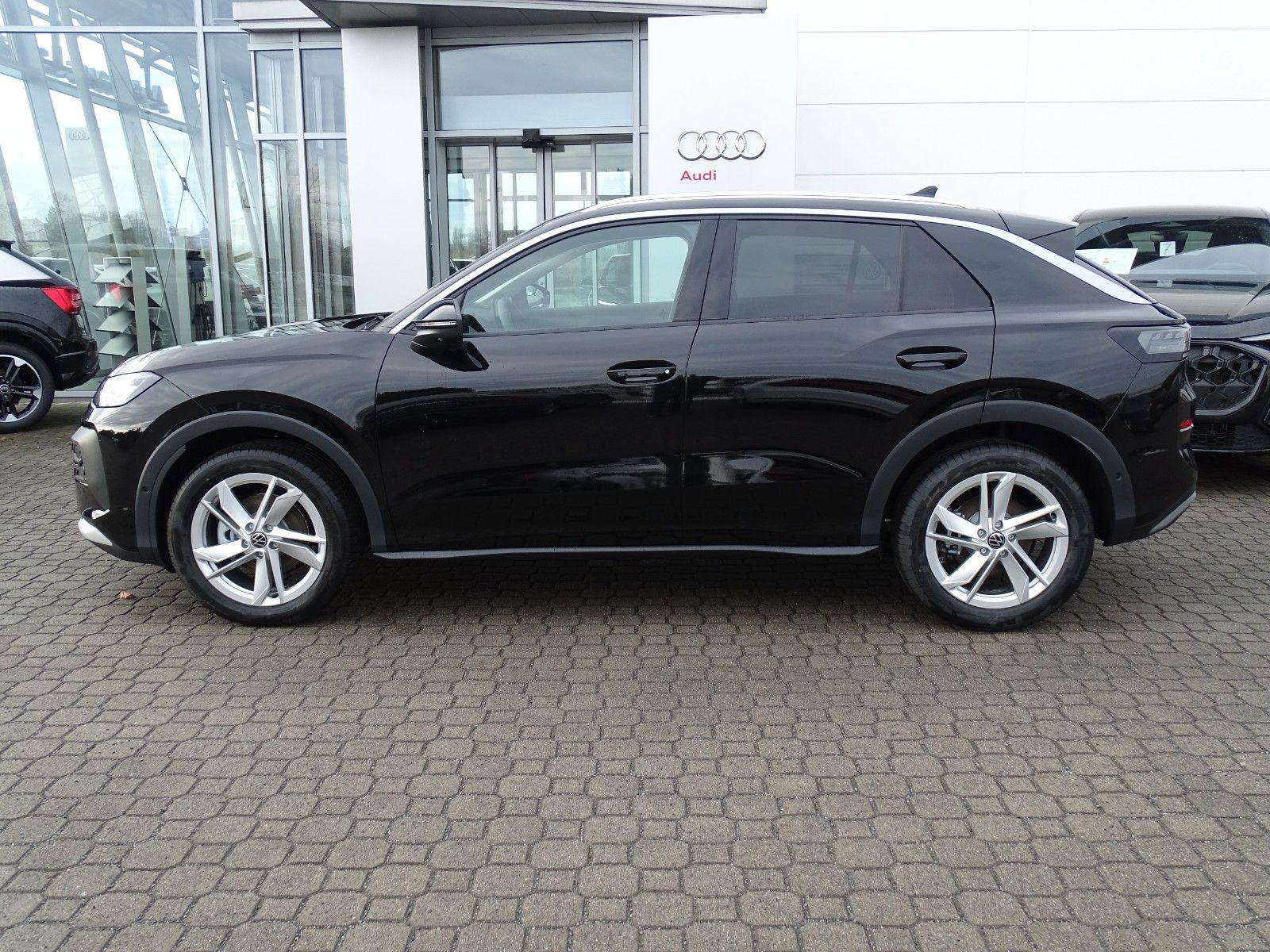 Volkswagen T-Roc 1.5 eTSI DSG Style - incl. WR foto 5