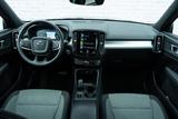 Volvo XC40 T2 Momentum Aut. | Park Assist V+A | Parkee - gebrauchte Volvo XC40 aus dem Jahr 2021