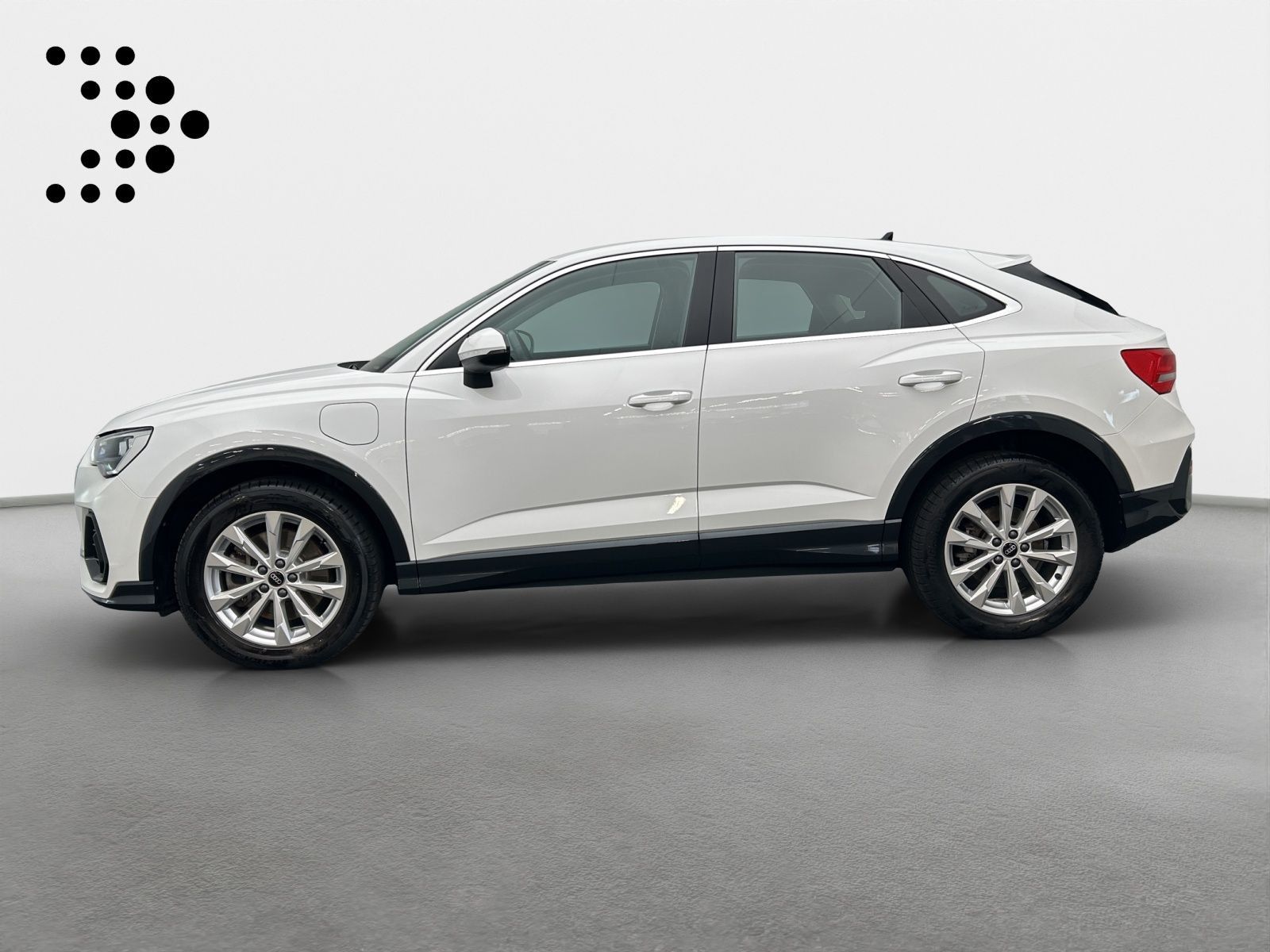 Audi Q3 Sportback 45 TFSI e S tronic PDC KAM LED NAV foto 3