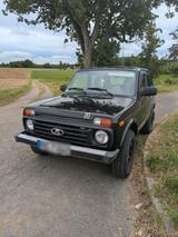 Lada Niva Taiga 4x4 schwarz prins Gasanlage - Lada aus 2017