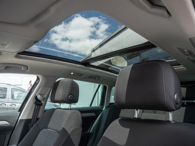 Passat Variant 2.0 TDI DSG Business ACC LED PANO