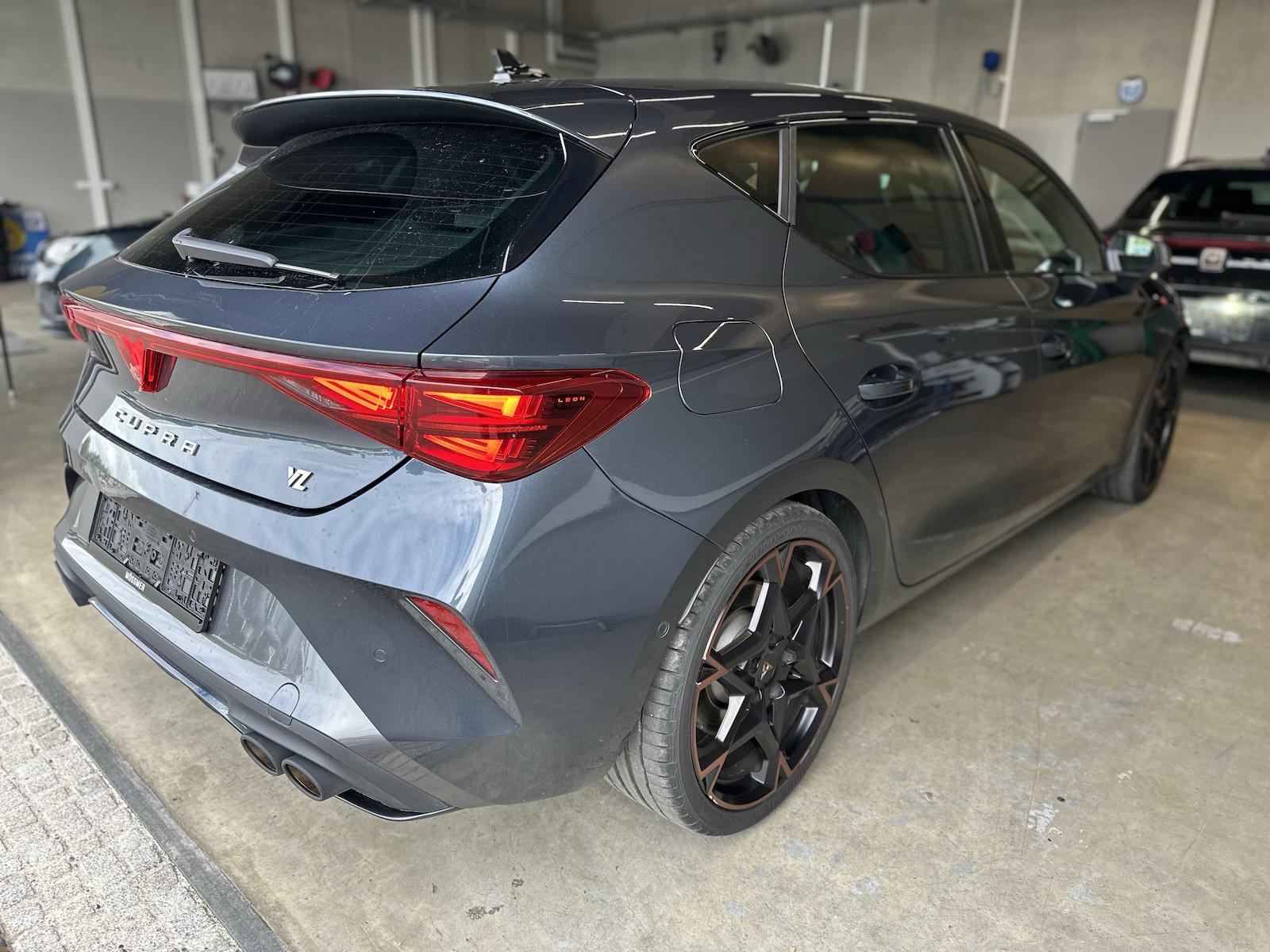 Cupra Leon VZ Sennheiser Progr.Design Pano 19 ́ ́Pure P., миниатюра 5
