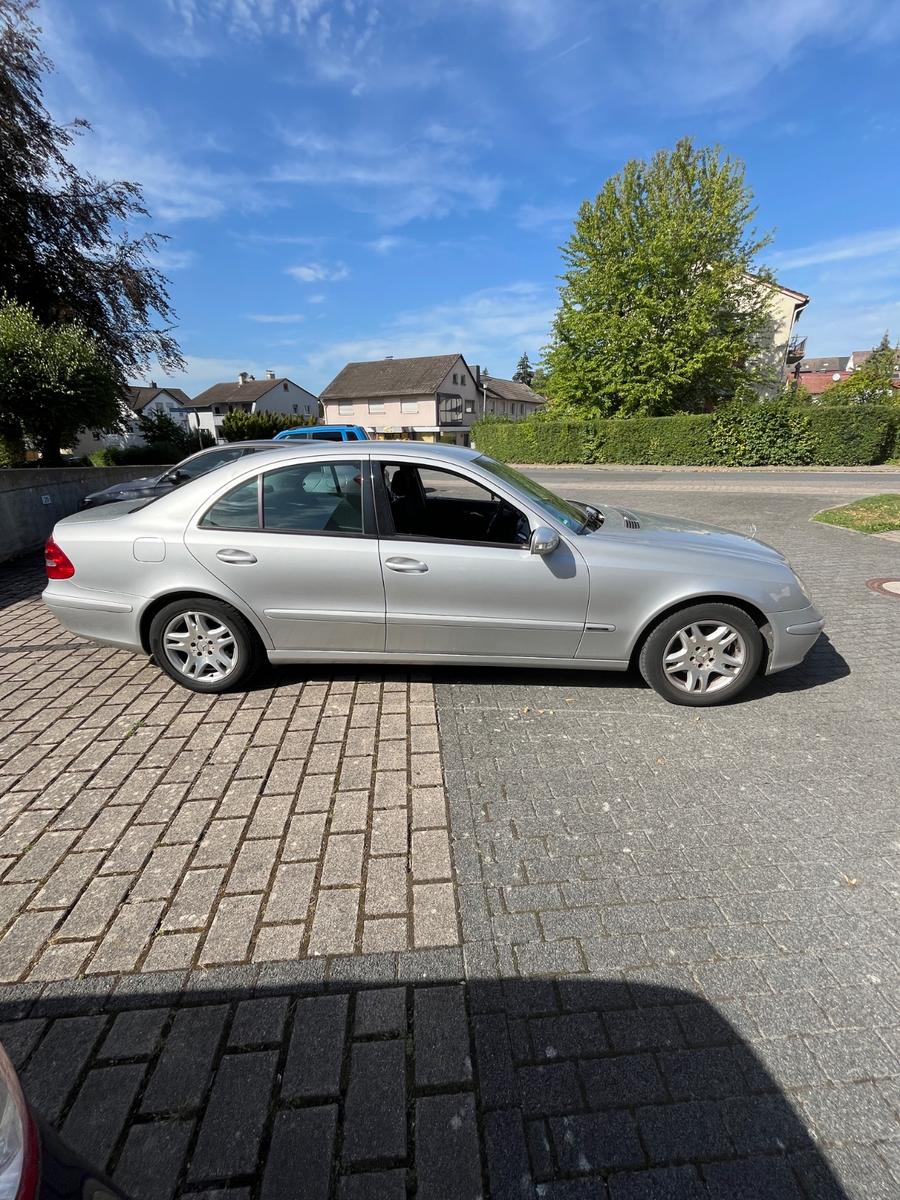 Mercedes-Benz E 220 CDI Classic