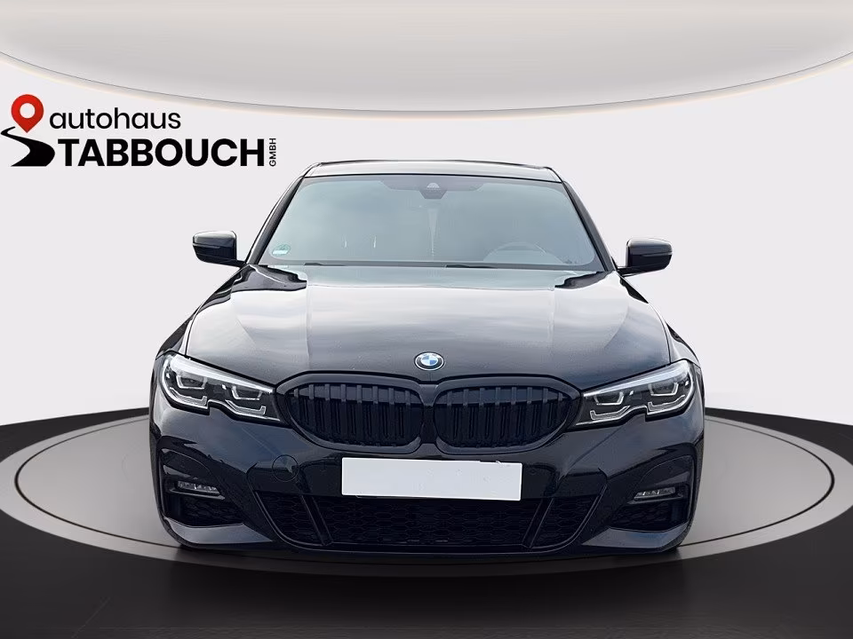 BMW 330 d M SPORT+M Paket+SHZ+LEDER+CARPALY+APP+