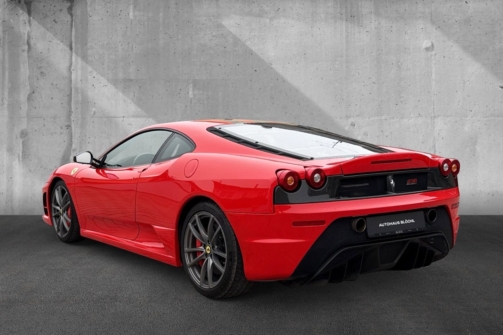 Fahrzeugabbildung Ferrari 430 Scuderia*LED*Carbon*Painted Stripes*4 Punkt