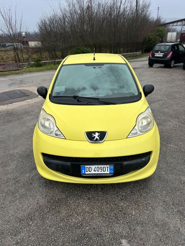 Peugeot 107 1.0 GPL