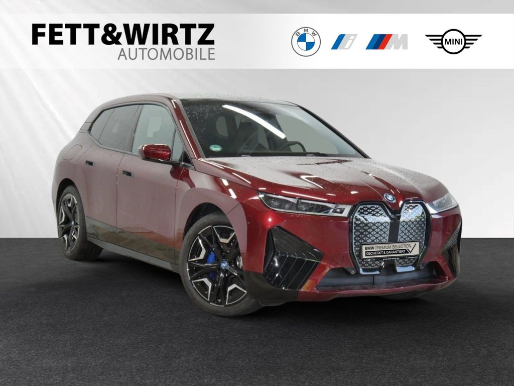 BMW iX