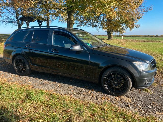 Mercedes-Benz Mercedes C220 Diesel