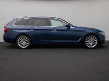 Fahrzeugabbildung BMW 520d Kamera Laser HUD DAB 4xKlima AHK Komfort