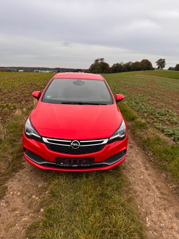 Opel Astra 1.4 Turbo OPC line