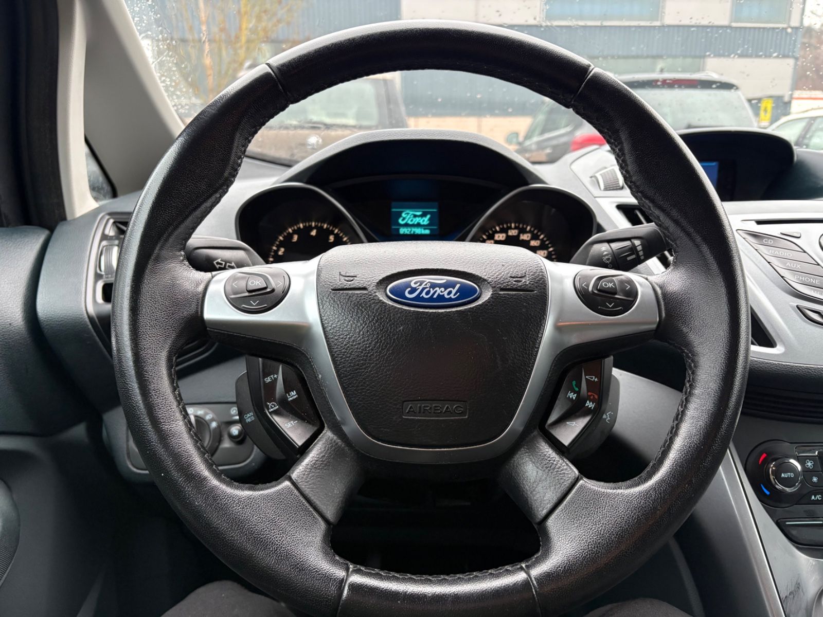 Fahrzeugabbildung Ford C-Max Trend 1.6 *1.Hand*