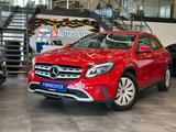 Mercedes-Benz GLA 200 *ACC*PDC*NAVI*TOTWINKEL*KLIMA*LED* - rote Mercedes-Benz GLA 200