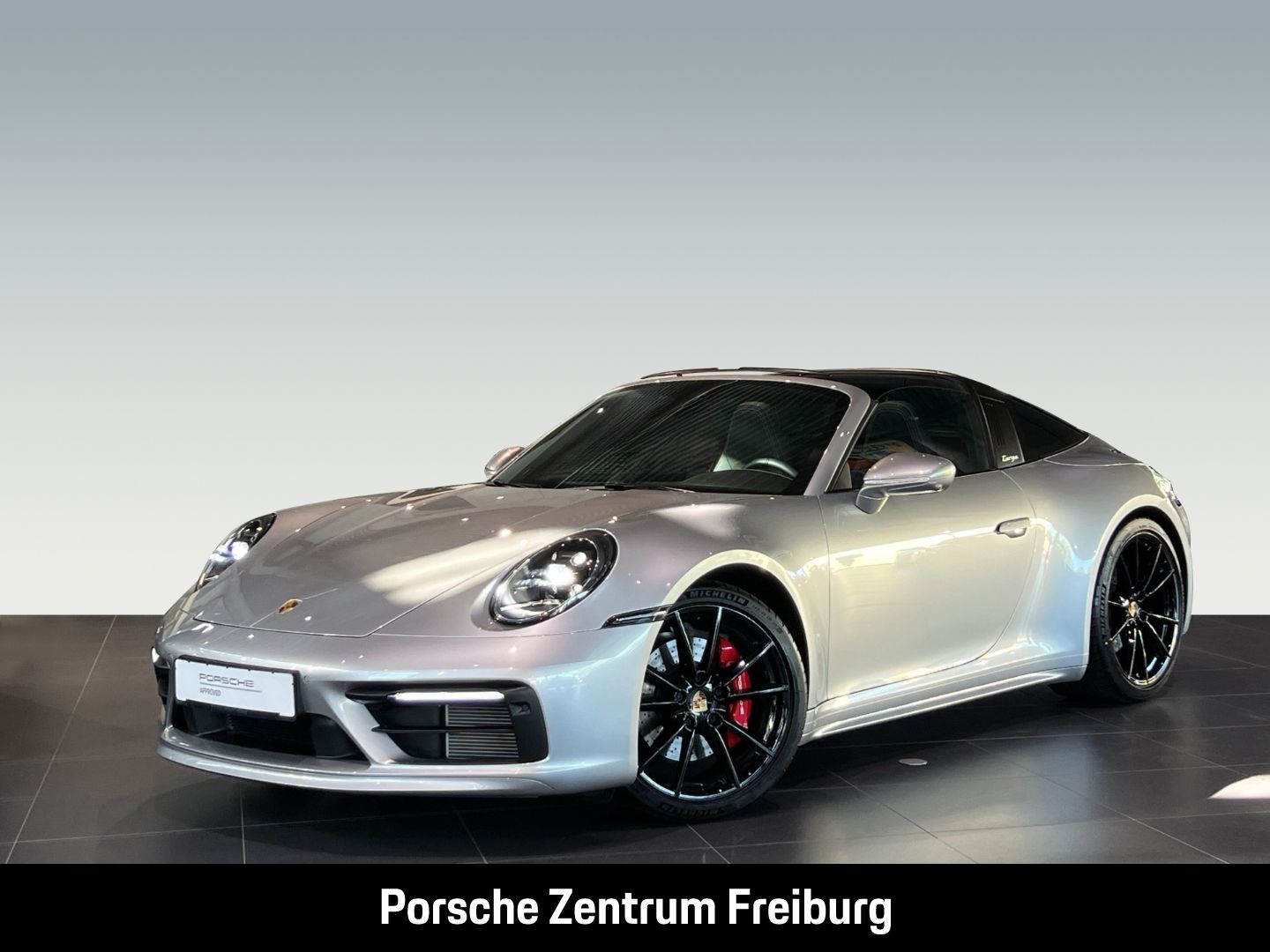 PORSCHE 992 911 Targa 4S Sportabgas Surround-View BOSE