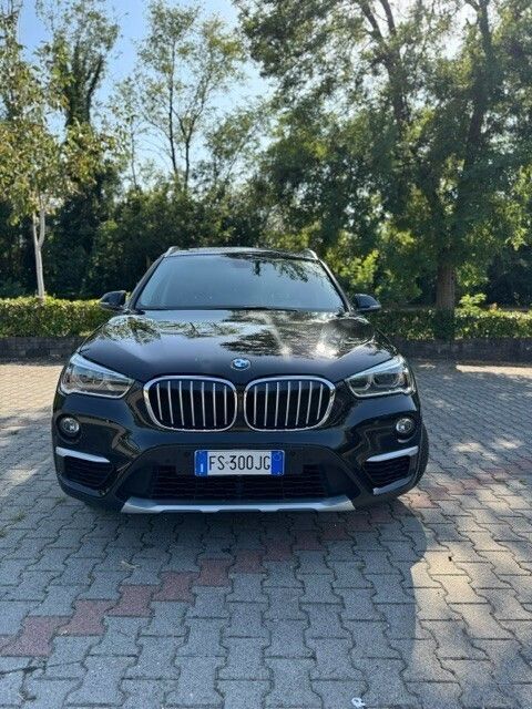 BMW Bmw X1 sDrive18d Sport xenon navi led full imagem 2