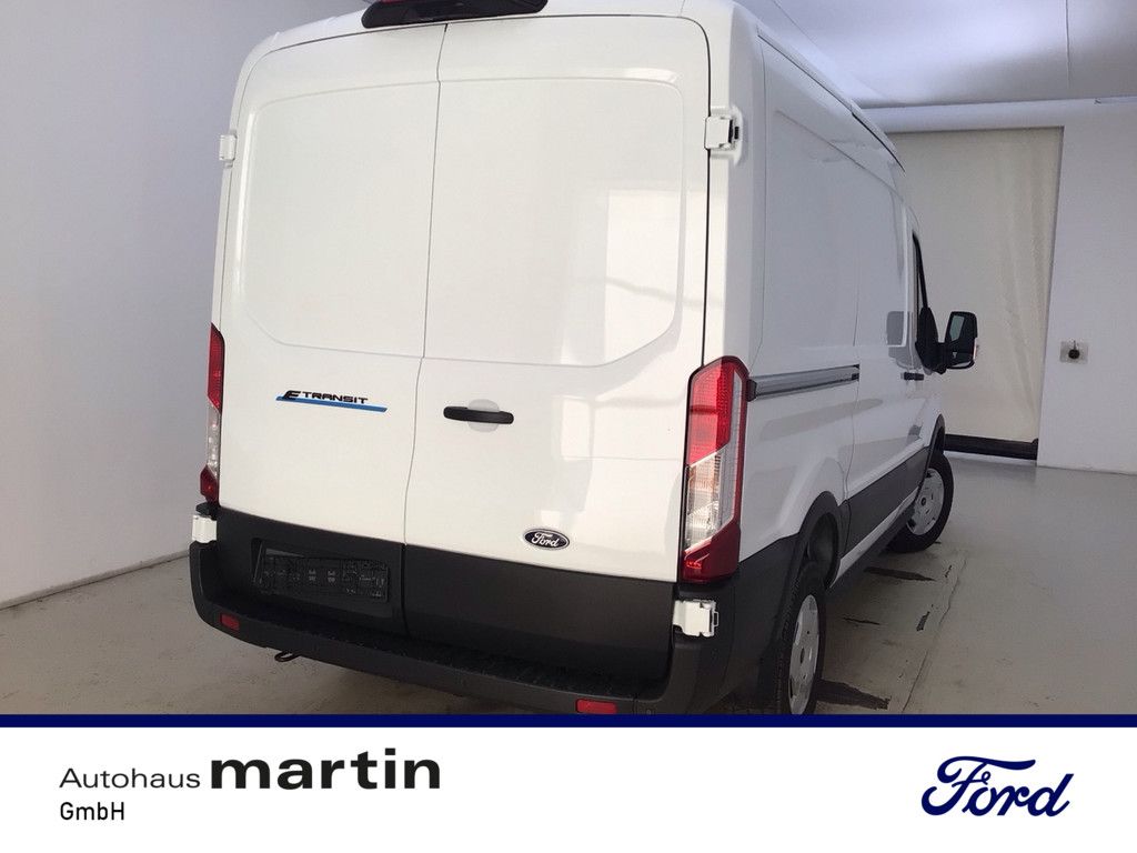Fahrzeugabbildung Ford E-Transit FT TTS E 350 L2 RWD Trend USB ACC 360°