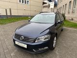 Volkswagen Passat Variant Trendline Navi Sitzheizung