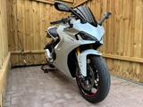 Ducati Supersport 950s - DUCATI SUPERSPORT 950