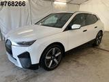 BMW iX 40 xDrive Sport DrivingProf/360°/Massage/21" - gebrauchte BMW iX aus dem Jahr 2022