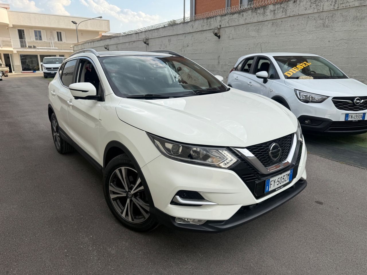 NISSAN Qashqai