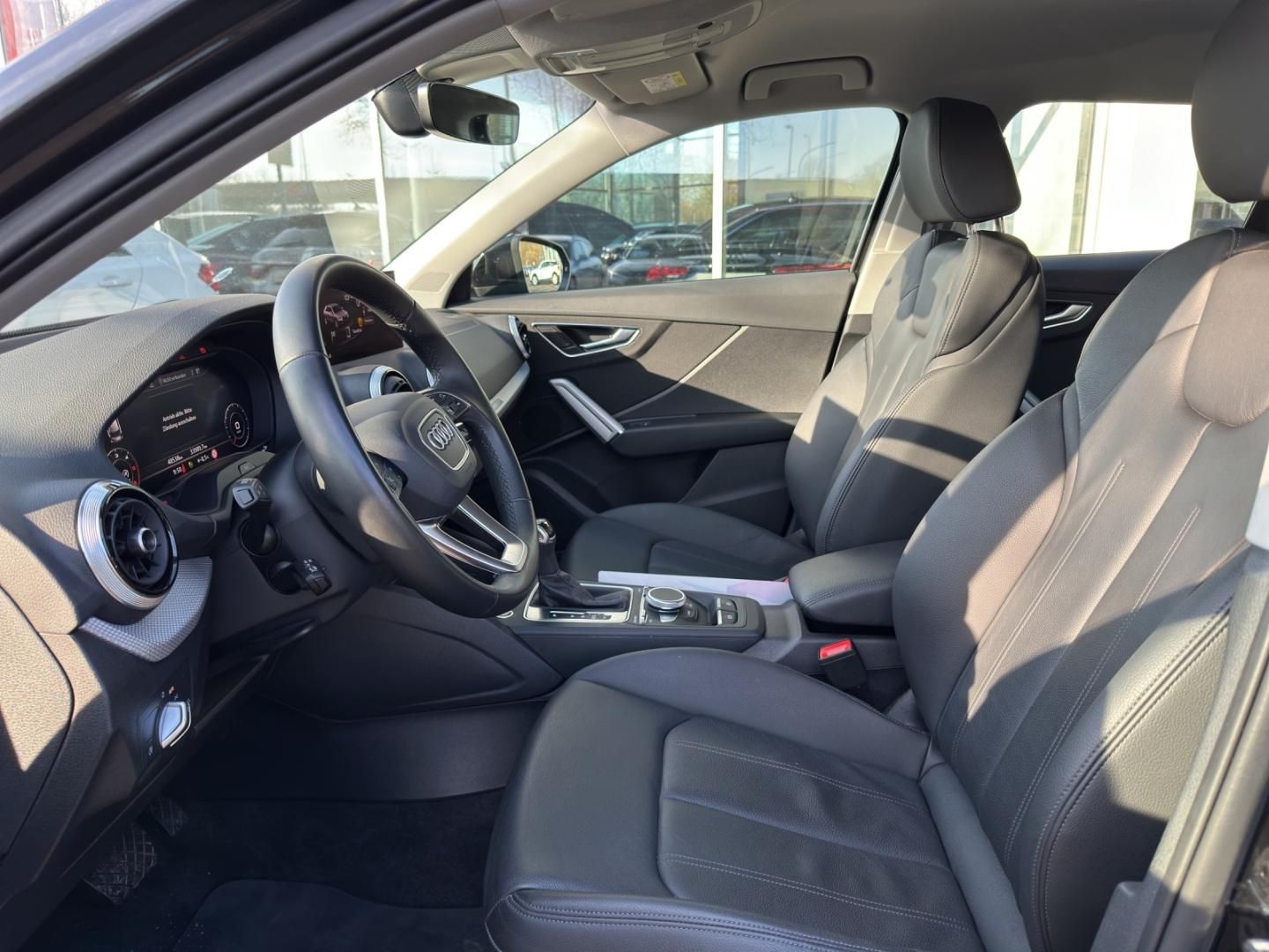 Fahrzeugabbildung Audi Q2 Advanced 35 TDI S tronic Navi LederACC