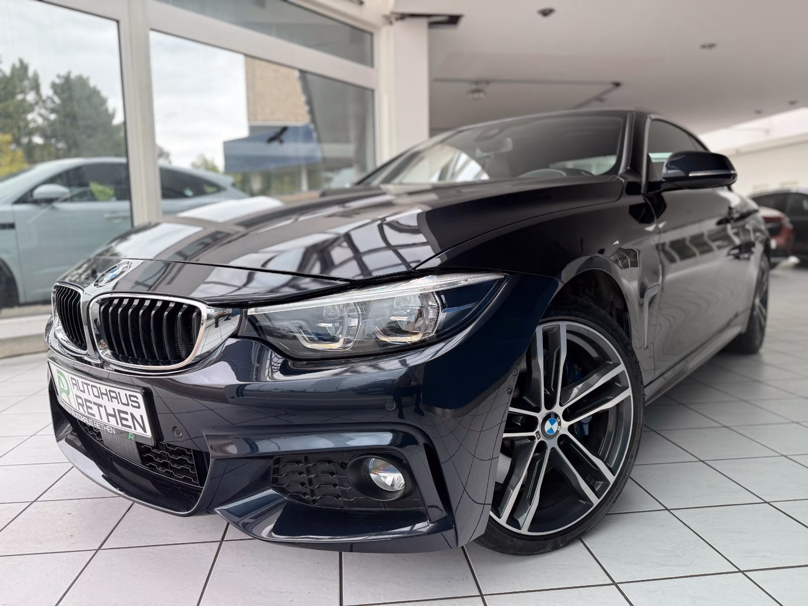 BMW 440 i xDrive M Sport*ACC*1.Hand*AHK*HUD*360°CAM